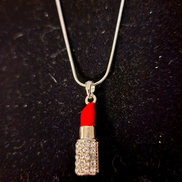 Pendent Lipstick Enamel - Picture 1 of 1